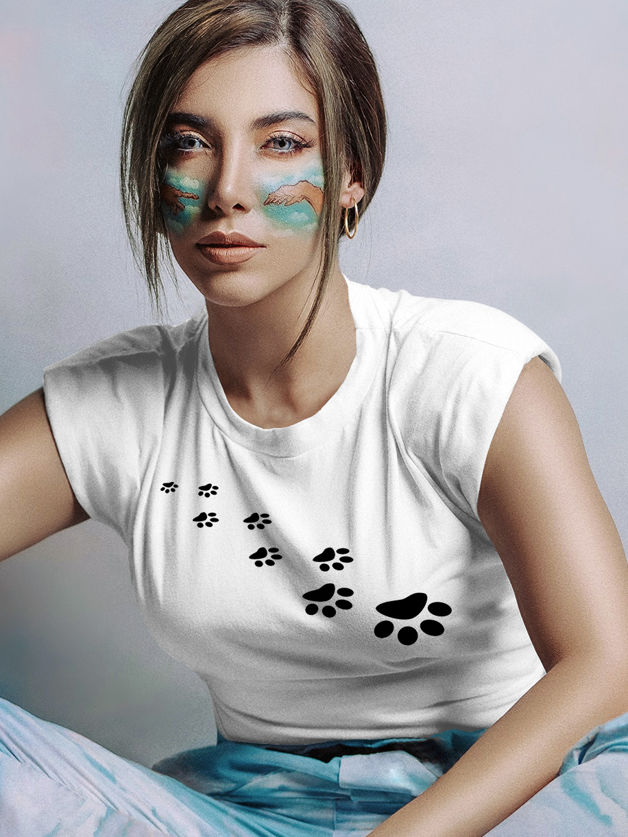 Damski t-shirt Psioszulka - odciski łapek