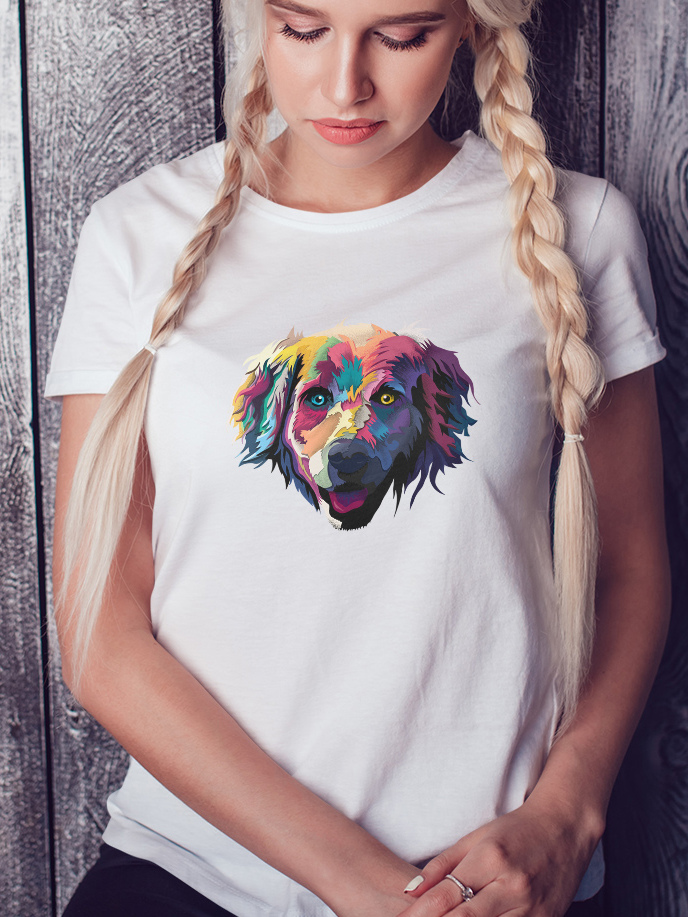 Damski t-shirt Psioszulka - koszulka z fajnym surrealistycznym wzorem psa